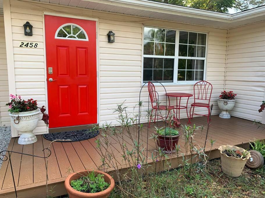 Cozy Near Beaches And Downtown Holiday home Sarasota